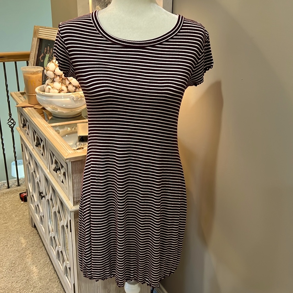Ladies FOREVER 21 Striped Cap Sleeve Mini Dress L